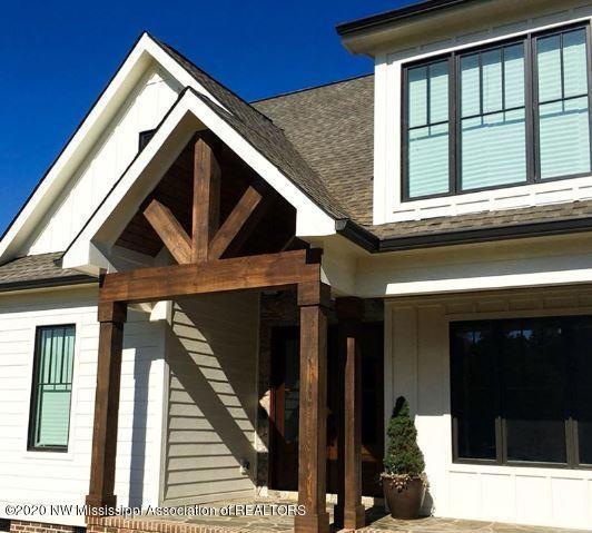 porch close