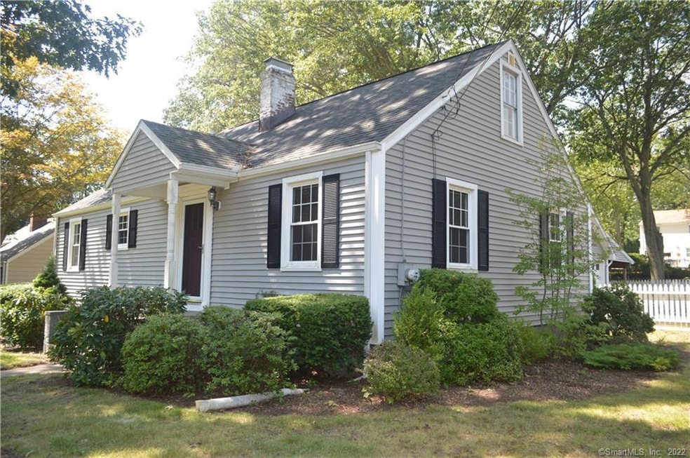 155 Fernwood Rd, Trumbull, CT 06611 - photo 1