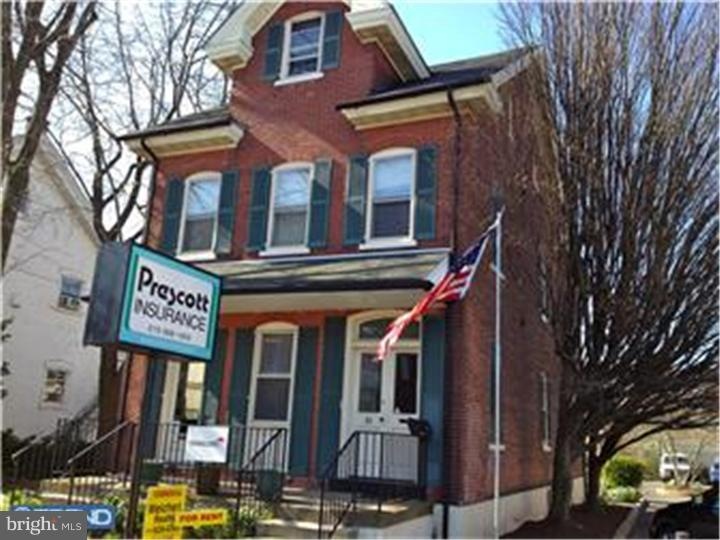 36 E Main St unit 2ND FL, Lansdale, PA 19446 - photo 1