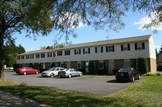 1717 Hastings Rd, Bethlehem, PA 18017 - photo 1