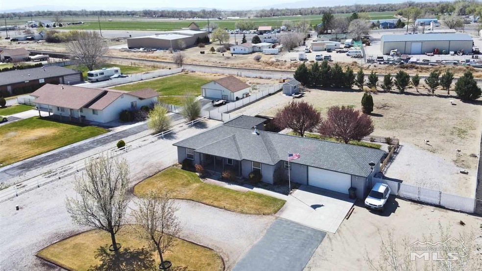 4215 Hawk Dr unit NV, Fallon, NV 89406 - photo 1