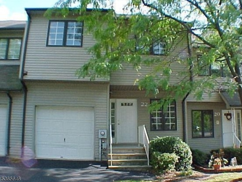 For Rent $2,975/month