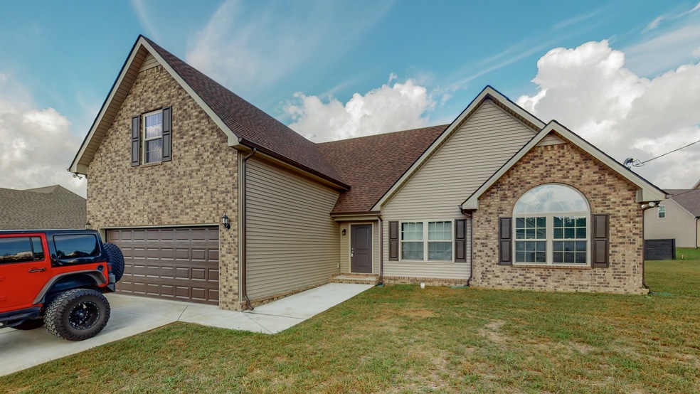 153 Grace Ct, Manchester, TN 37355 - photo 1