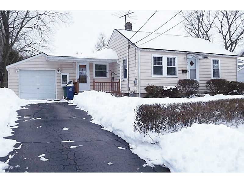 26 Norfolk Rd, Warwick, RI 02886 - photo 1