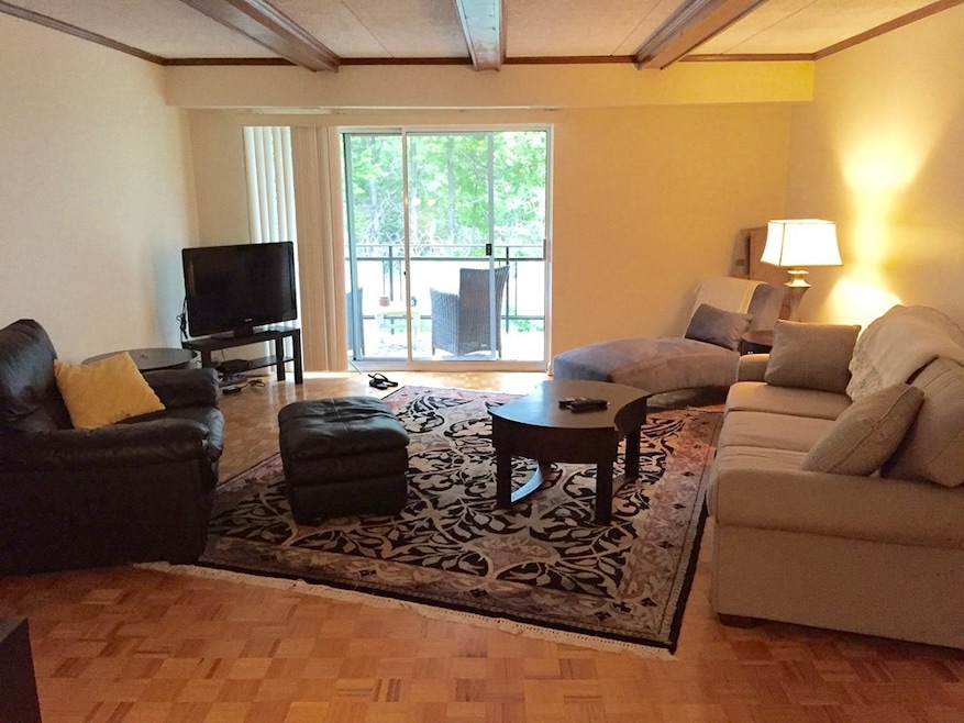 44 Broadlawn Park unit 16A, Chestnut Hill, MA 02467 - photo 1