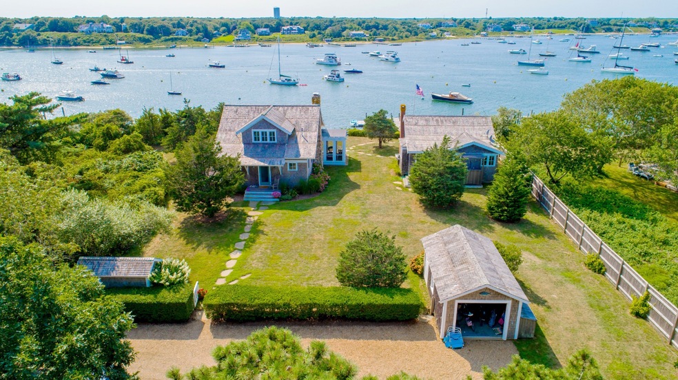 36 Caleb Pond Rd, Edgartown, MA 02539 - photo 1