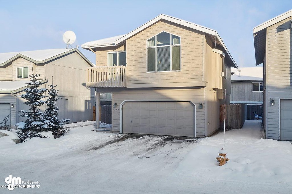 Exterior_DMD_9058-SMALL