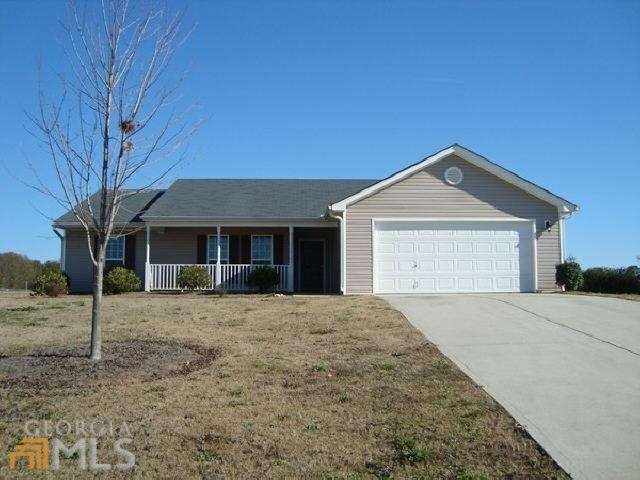 1616 Queens Dr, Winder, GA 30680 - photo 1