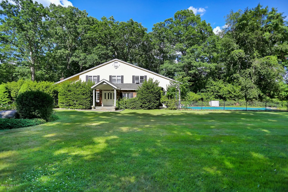 441 Cognewaugh Rd, Cos Cob, CT 06807 - photo 1
