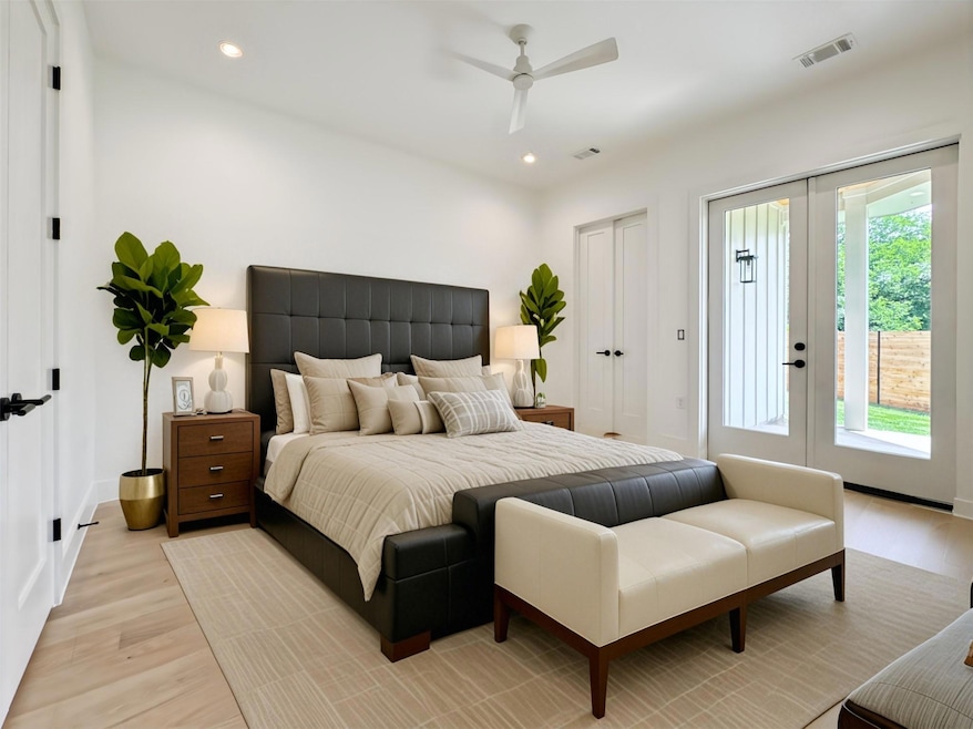 3614 Abbate Cir unit B, Austin, TX 78721 - photo 1