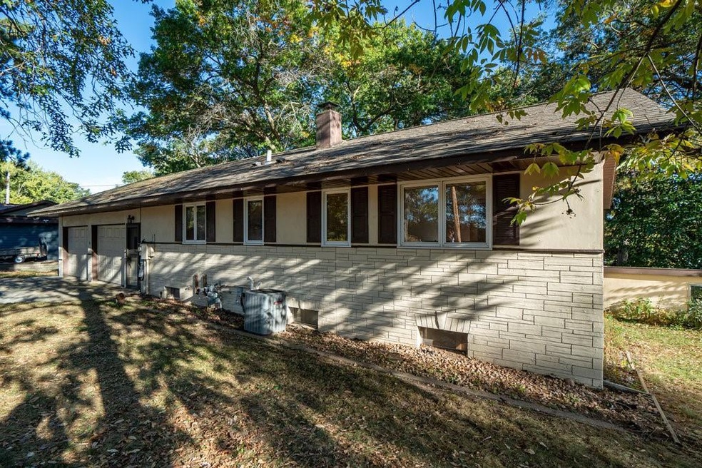Welcome to your lake home!