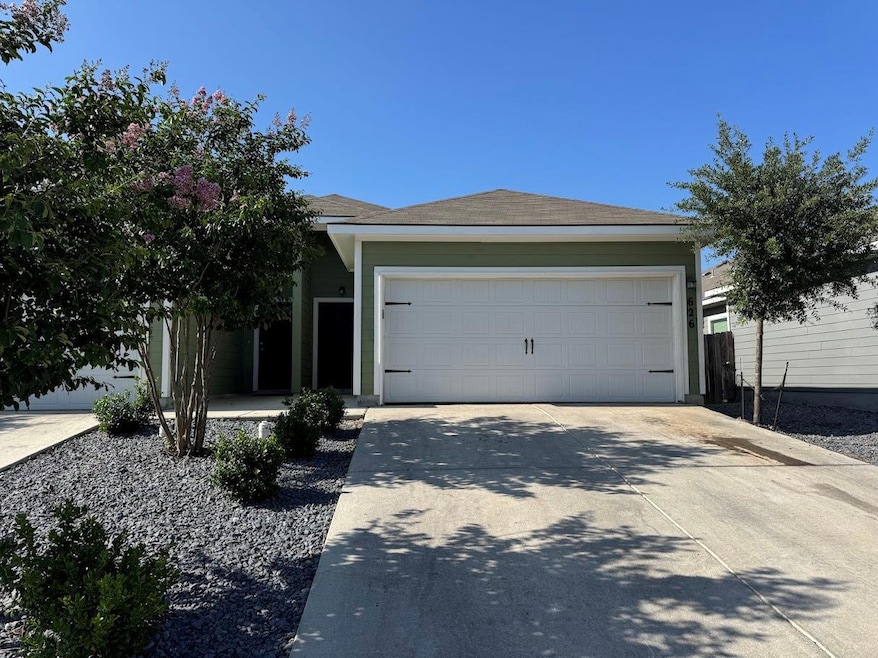 For Rent $1,647/month