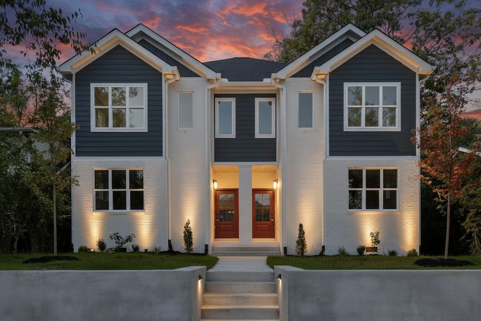 For Sale $499,900 • Co-Listing Agent