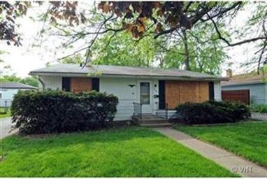 2216 Hermon Ave, Zion, IL 60099 - photo 1