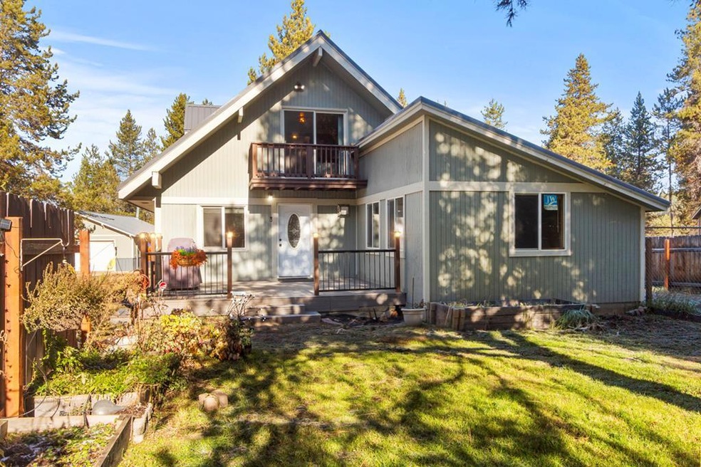 31 Miners Ct, Cascade, ID 83611 - photo 1