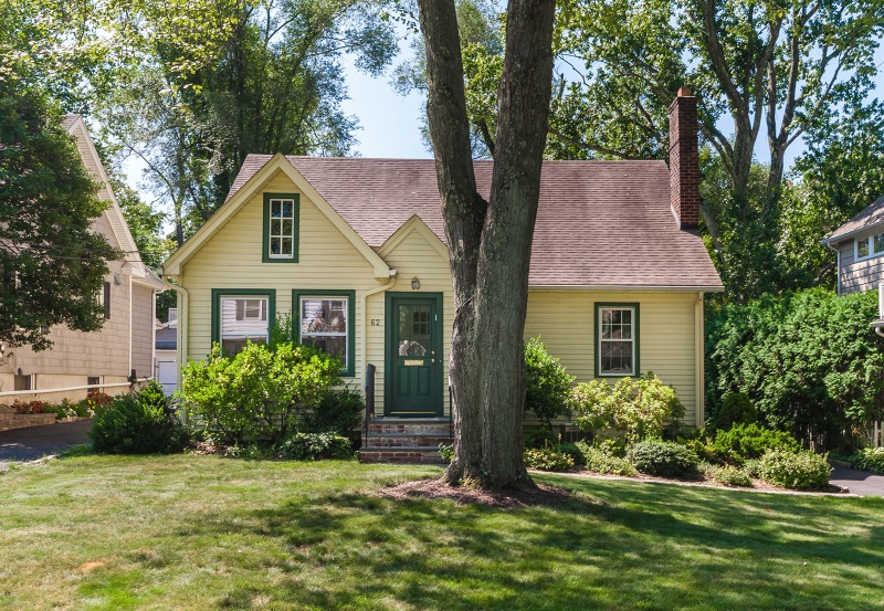 62 Laurel Dr, New Providence, NJ 07974 - photo 1