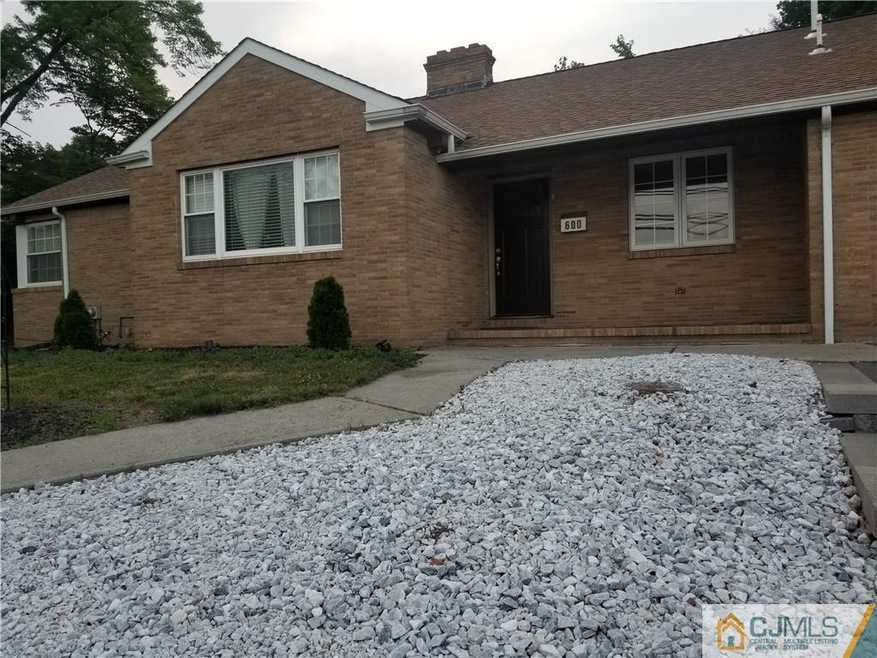 600 Harding Ave, Perth Amboy, NJ 08861 - photo 1