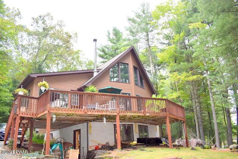 94 Covered Bridge Dr, Hawley, PA 18428 - photo 1