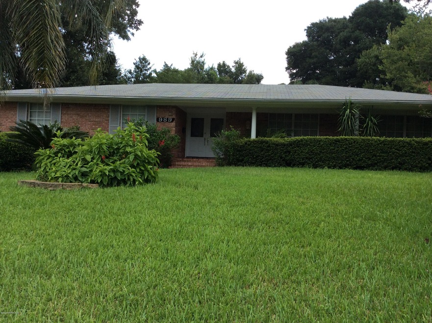 989 Parkridge Cir W, Jacksonville, FL 32211 - photo 1