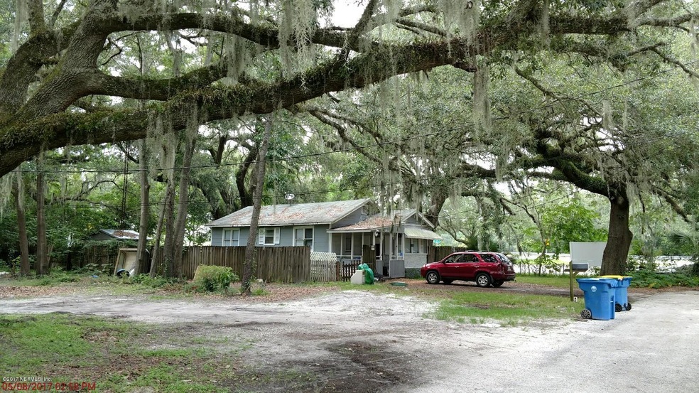 1432 Hickman Rd, Jacksonville, FL 32216 - photo 1