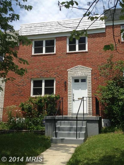 1116 Halstead Rd, Parkville, MD 21234 - photo 1