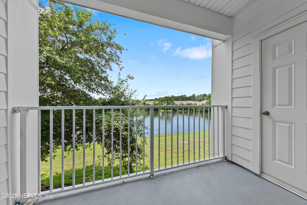 4920 Key Lime Dr unit 202, Jacksonville, FL 32256 - photo 1