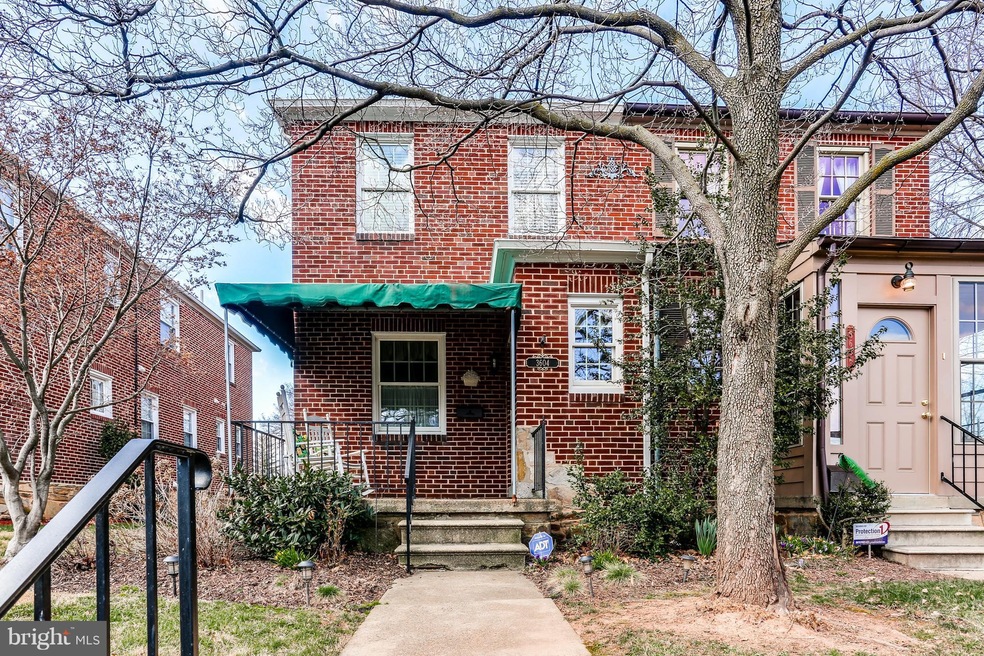 3604 Crossland Ave, Baltimore, MD 21213 - photo 1