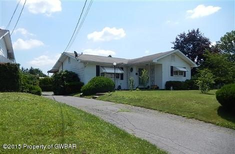 208 Maple Rd, Berwick, PA 18603 - photo 1