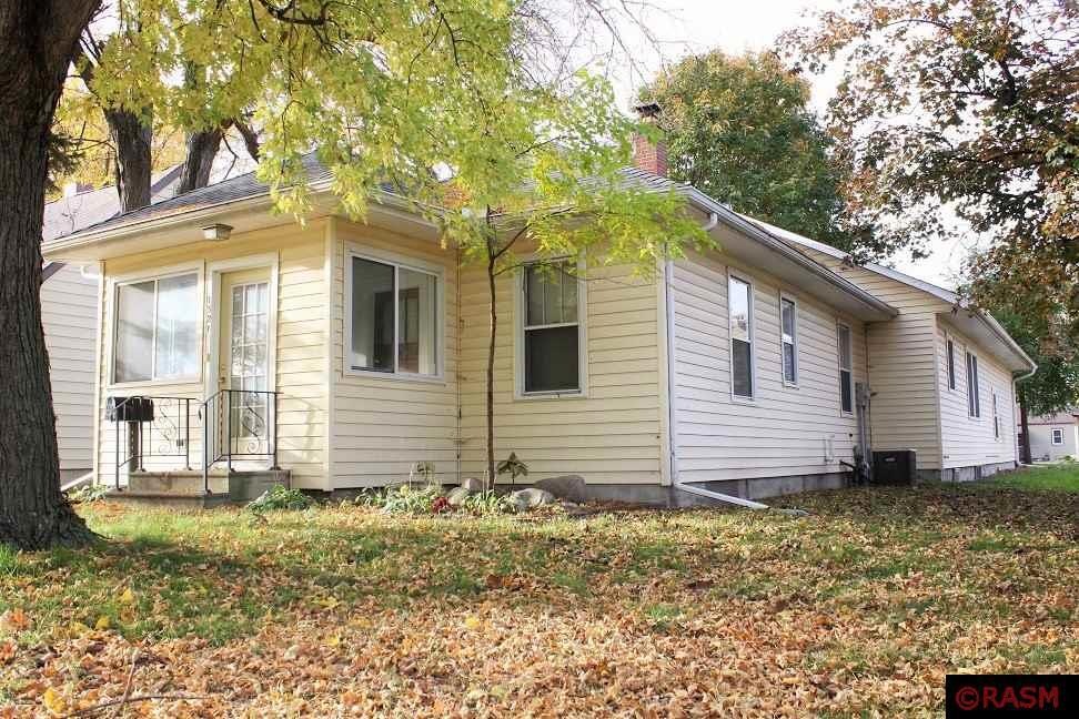 1321 N German St, New Ulm, MN 56073 - photo 1