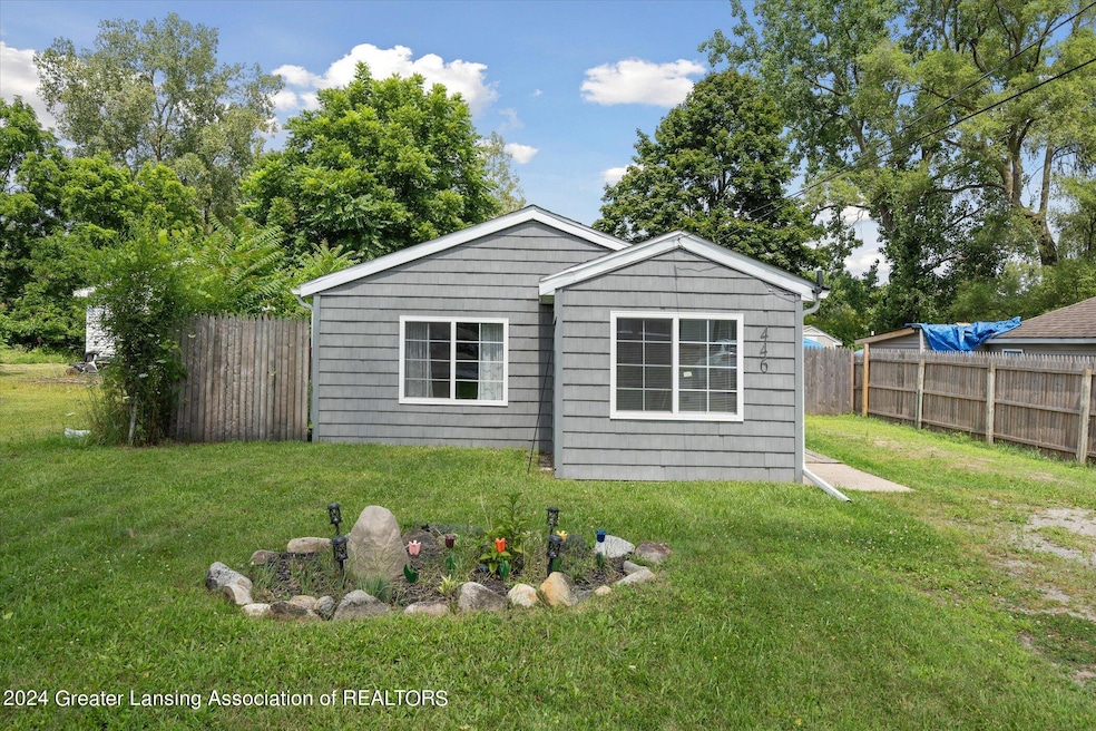 03-446-Grand-St-Michigan-Center-MI-49254