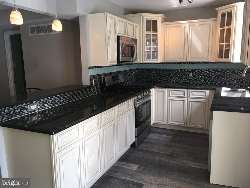 4704 Saint Denis Dr, Philadelphia, PA 19114 - photo 1