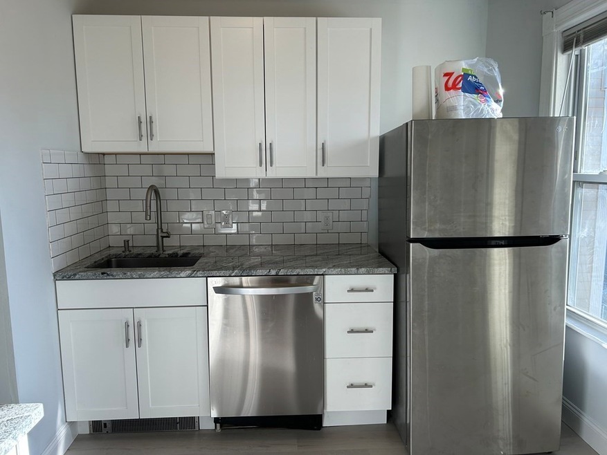 34 Marie Ave unit 2, Everett, MA 02149 - photo 1