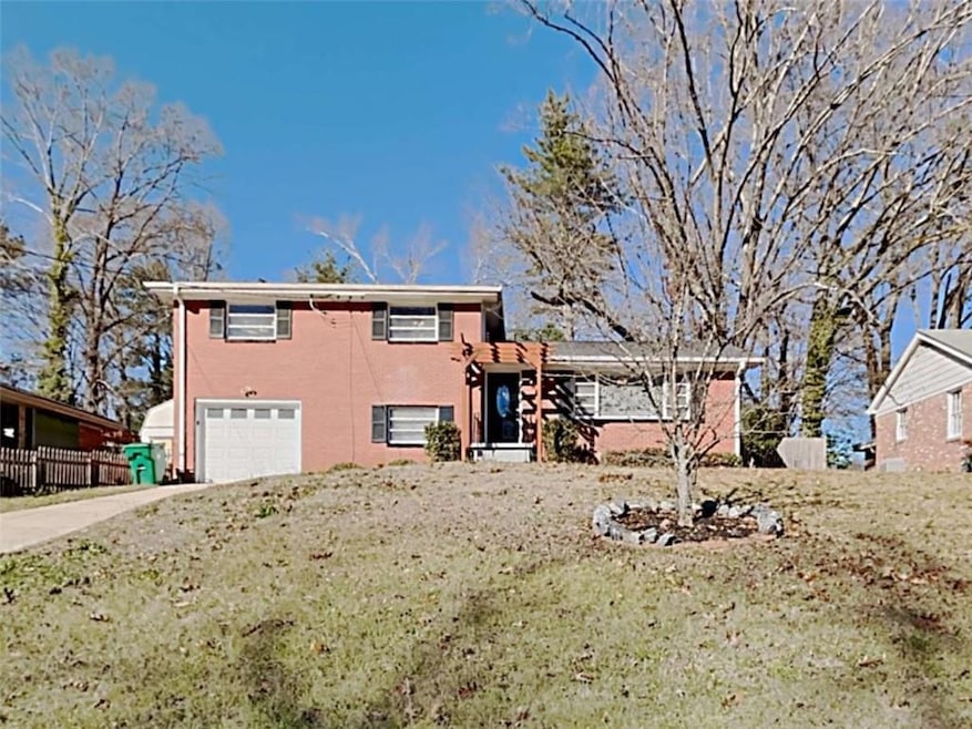 3148 Thrasher Cir, Decatur, GA 30032 - photo 1