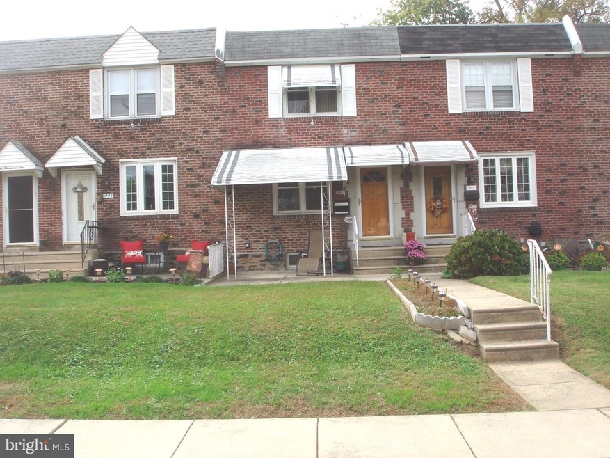 1010 Brookwood Ln, Glenolden, PA 19036 - photo 1