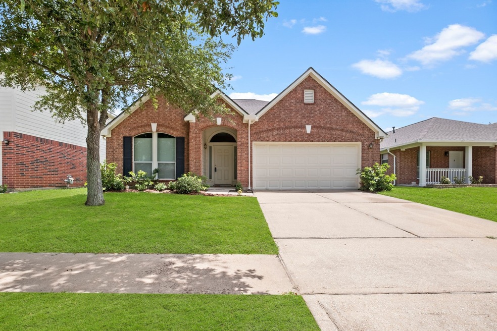 9010 Mercury Cove Ct, Houston, TX 77075 - photo 1