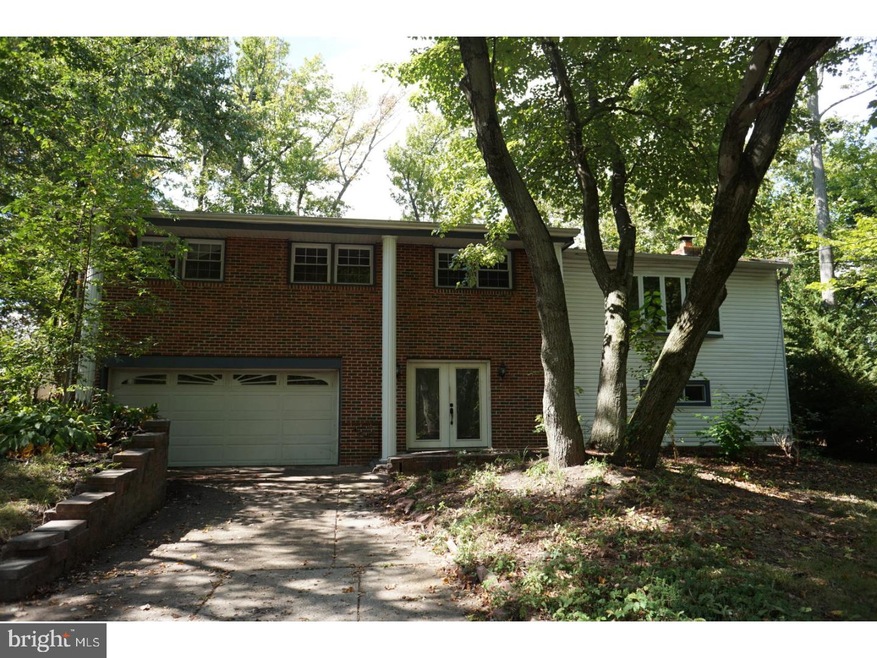 411 Hialeah Dr, Cherry Hill, NJ 08002 - photo 1