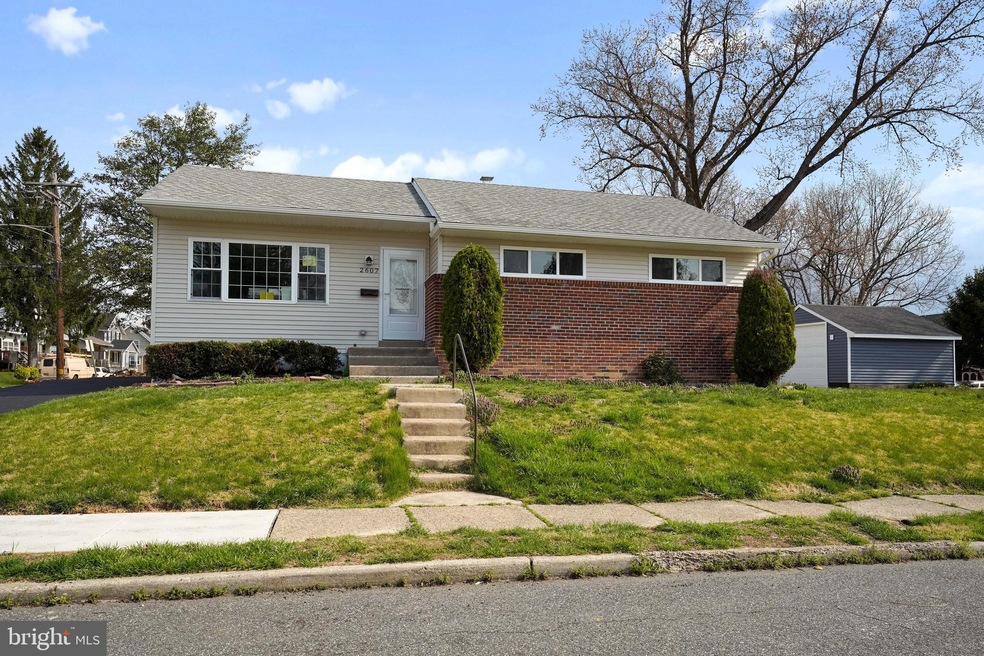 2607 Arlington Ave, Brookhaven, PA 19015 - photo 1