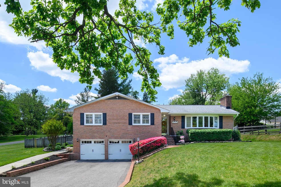 2113 Devere Ln, Catonsville, MD 21228 - photo 1