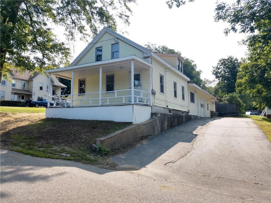 7 High St, Mechanic Falls, ME 04256 - photo 1