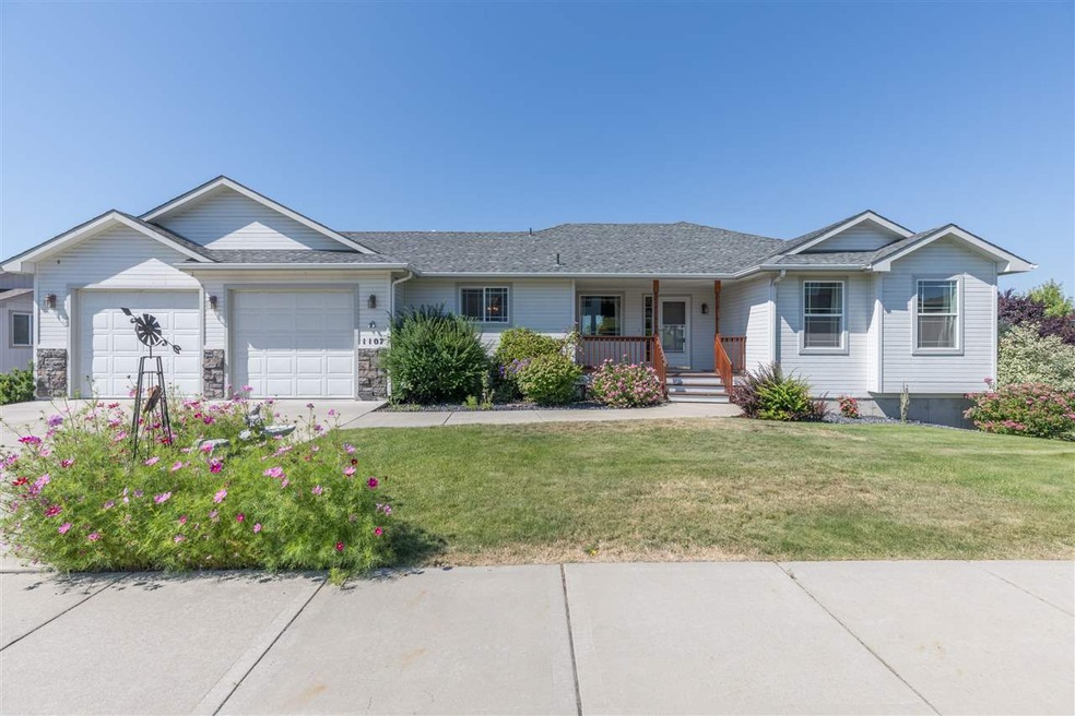 1107 N Fox Ridge Rd, Medical Lake, WA 99022 - photo 1