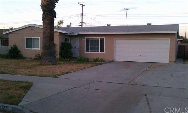 Front w/ Two Garage