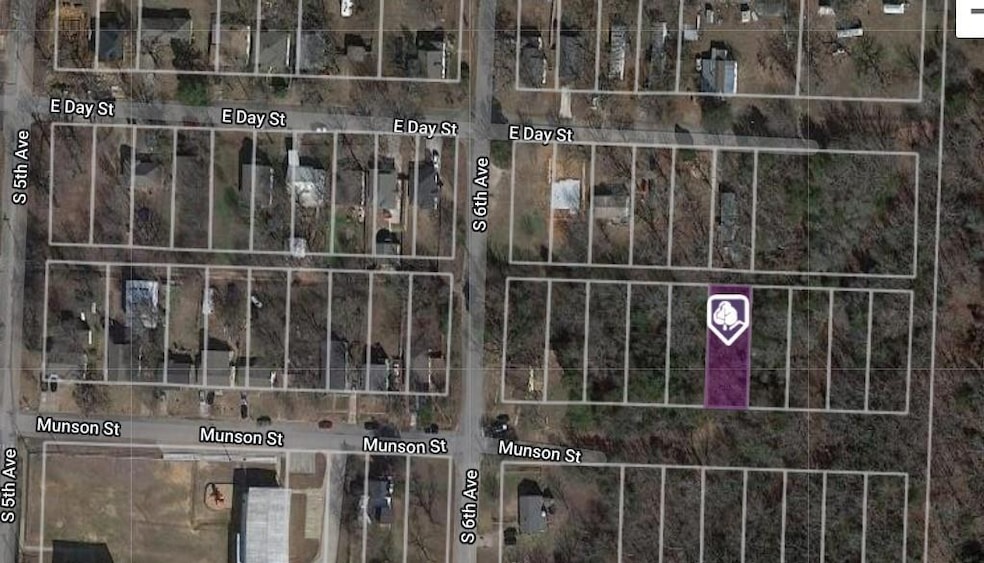 625 W Munson St, Denison, TX 75020 - photo 1