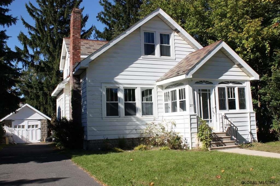 27 Ver Planck St, Albany, NY 12206 - photo 1