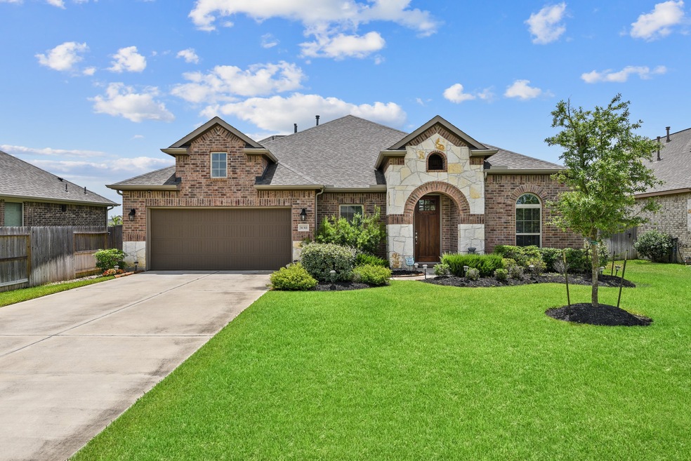 31311 Little Garden Ct, Hockley, TX 77447 - photo 1