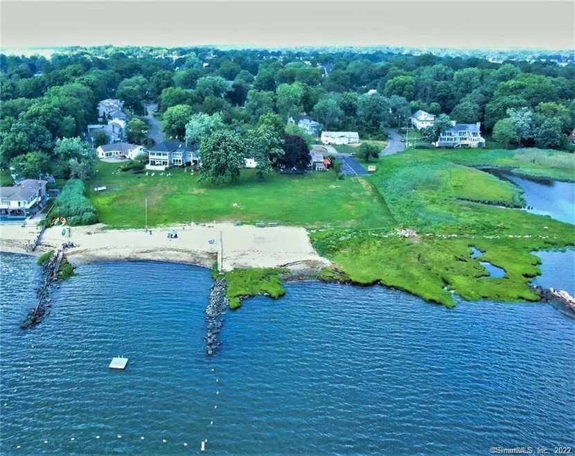 64 Kenilworth Dr E, Stamford, CT 06902 - photo 1