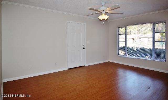 7524 Melvin Rd, Jacksonville, FL 32210 - photo 1