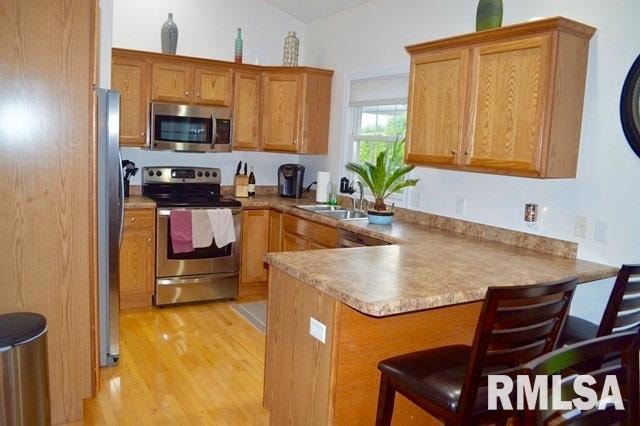 2120 W 57th St, Davenport, IA 52806 - photo 1