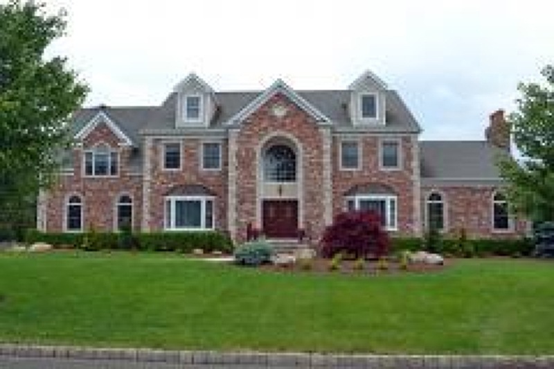 10 Cider Ct, Mahwah, NJ 07430 - photo 1