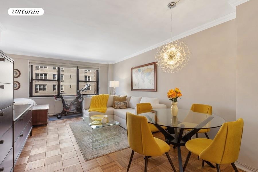 Victoria House unit 5E, New York, NY 10016 - photo 1