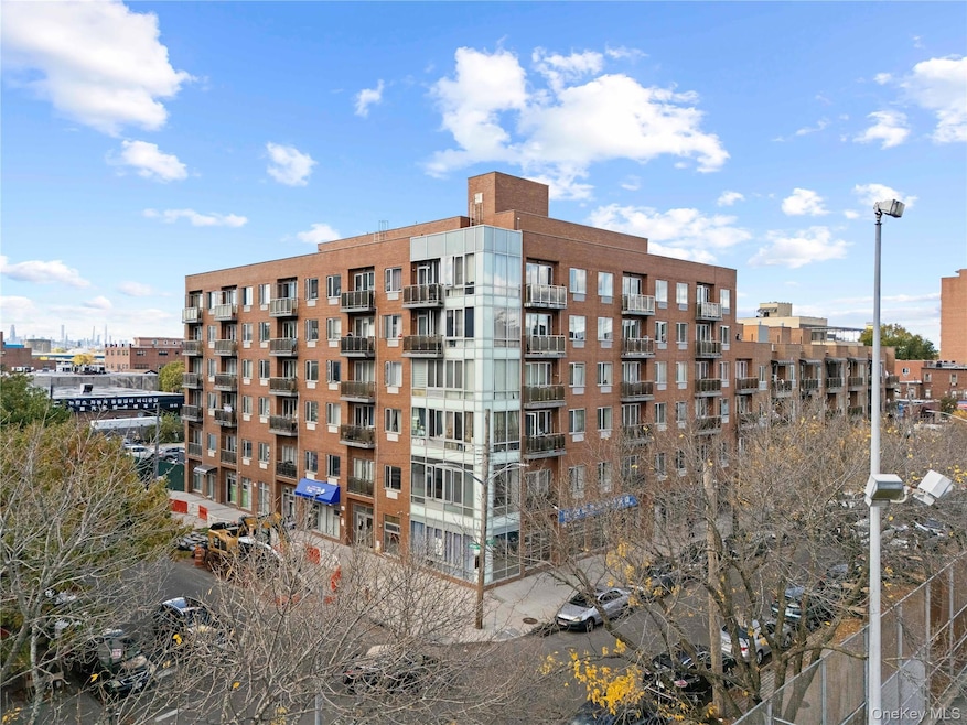 For Sale $688,000 • Co-Listing Agent